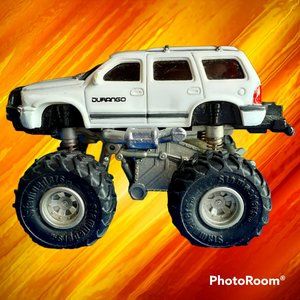 Monster Jam Truck Pull Back DAILER CHRYSLER  COLLECTION COD/J-11